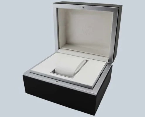 Luxury High End Soft Touch Lacquer Watch Box-3