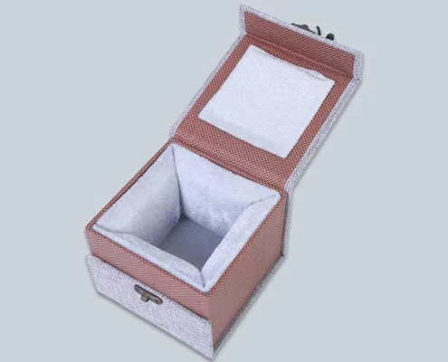 vintage-rigid-paper-gift-box--3
