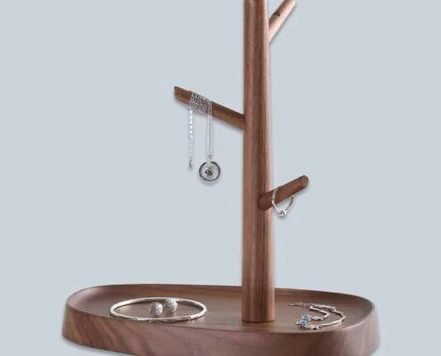 wooden-jewelry-hanger-display-3