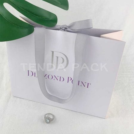 Jewelry Paper Gift Bags With Ribbon Handle-6